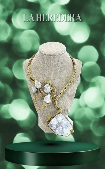 La Heredera - The Light Bearing Heiress